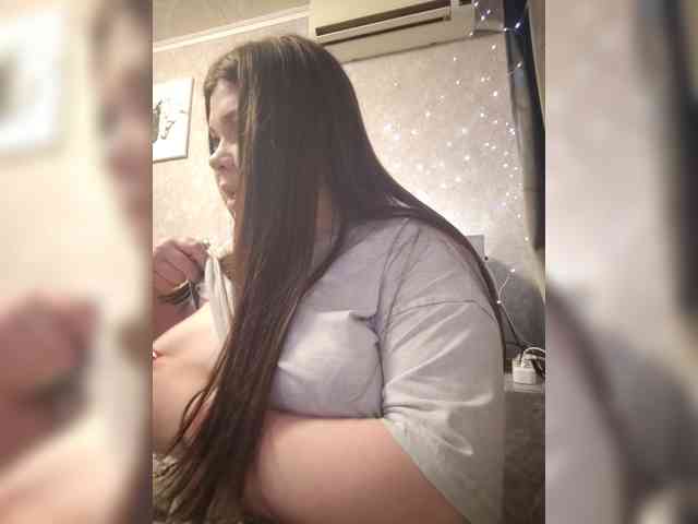 Karina-15 webcam