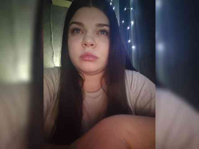 Karina-15 webcam