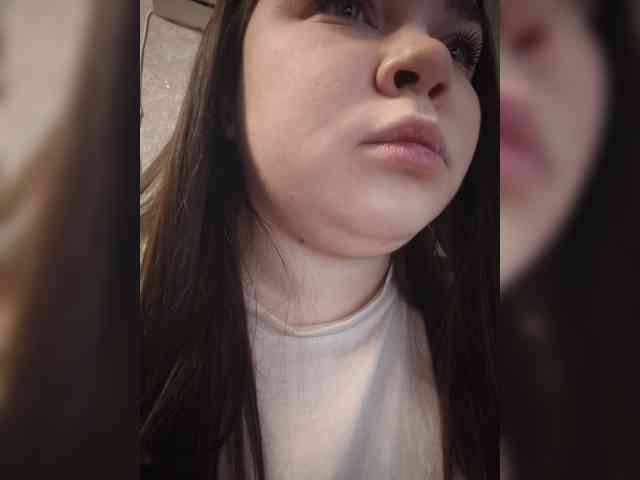 Karina-15 webcam