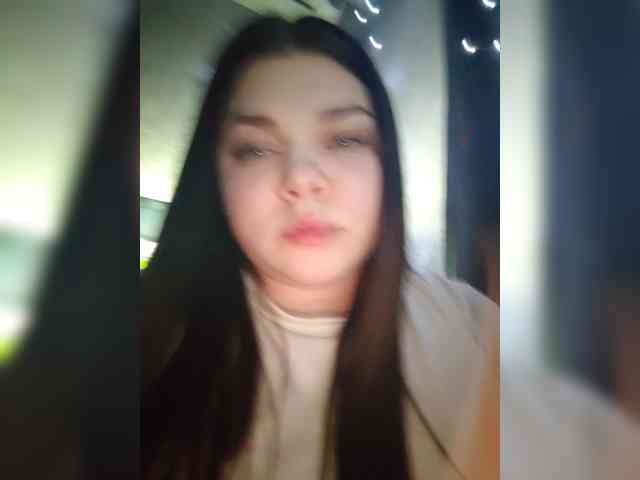 Karina-15 webcam