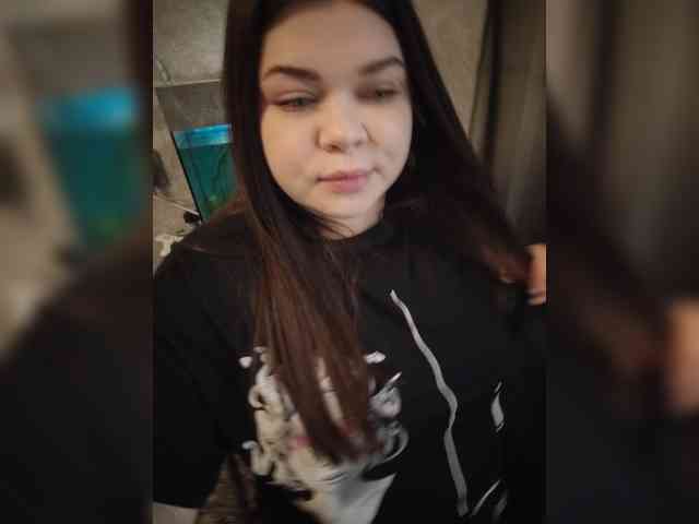 Karina-15 webcam