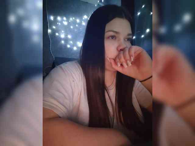 Karina-15 webcam