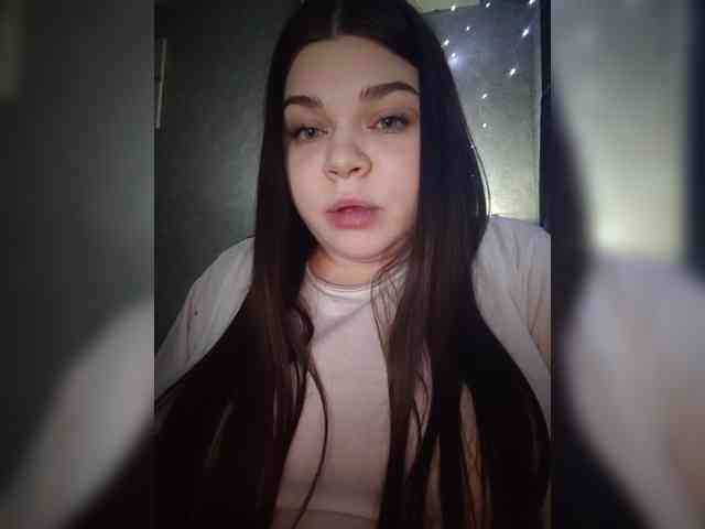 Karina-15 webcam