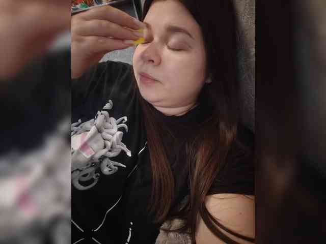 Karina-15 webcam