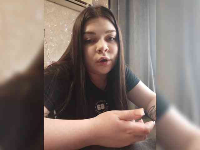 Karina-15 webcam