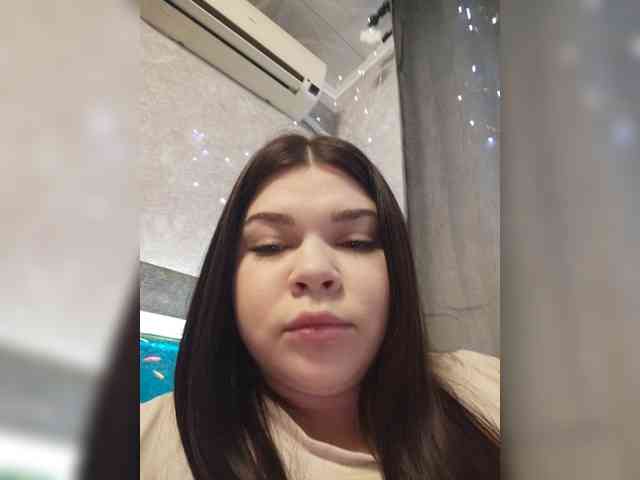 Karina-15 webcam