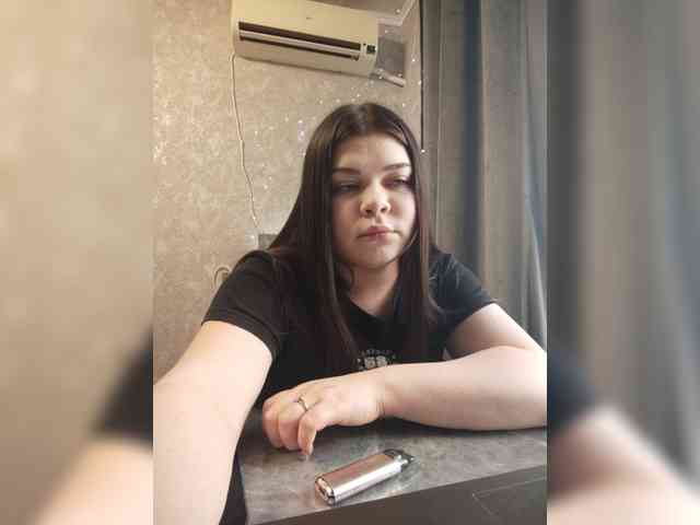 Karina-15 webcam