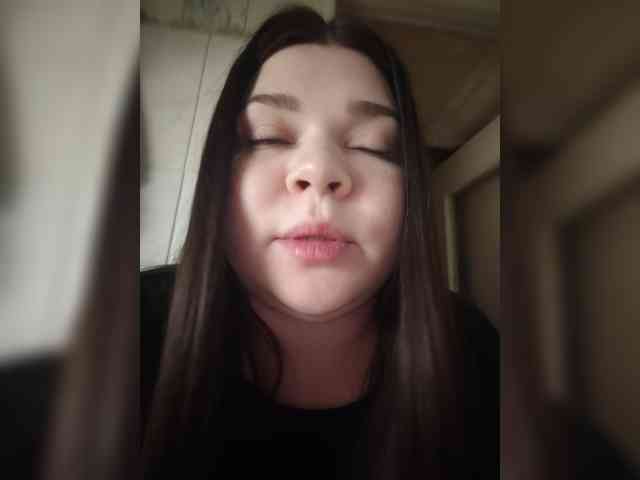 Karina-15 webcam