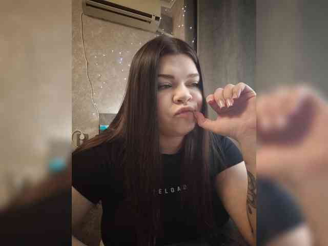 Karina-15 webcam