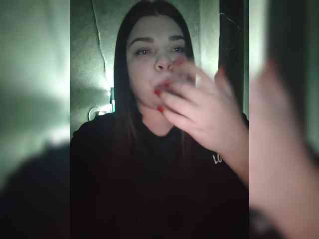 Karina-15 webcam