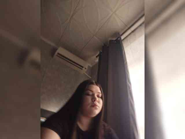 Karina-15 webcam