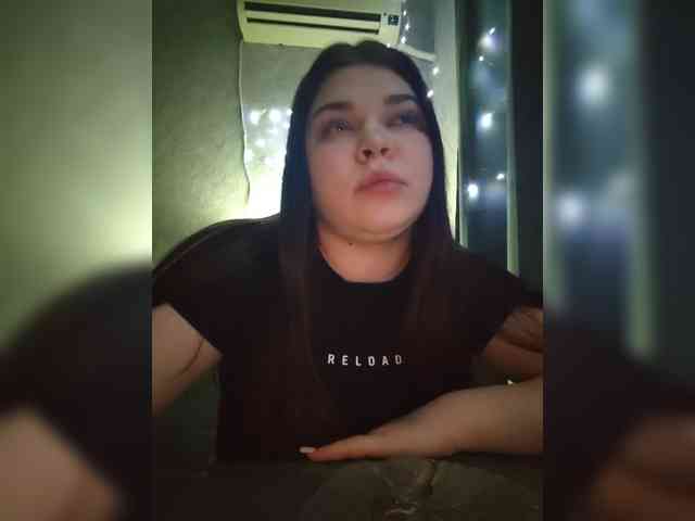 Karina-15 webcam