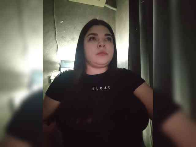 Karina-15 webcam