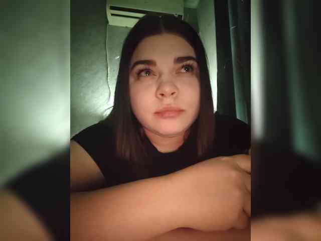Karina-15 webcam