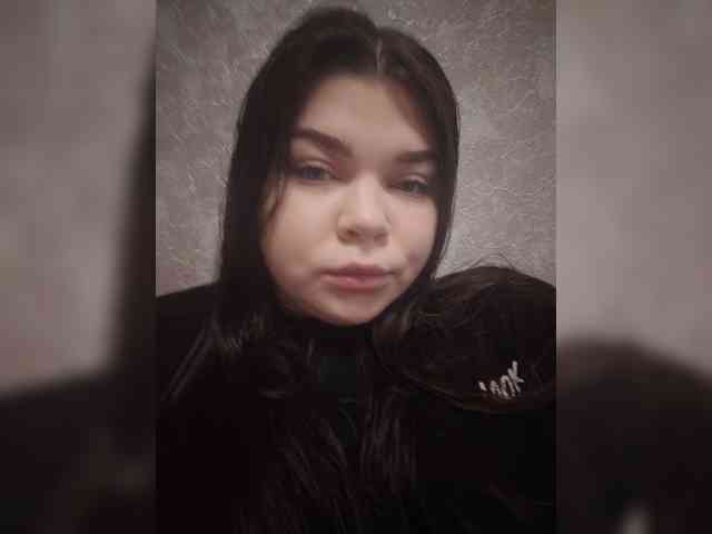 Karina-15 webcam