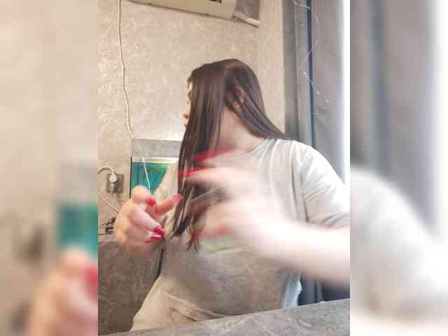 Karina-15 webcam