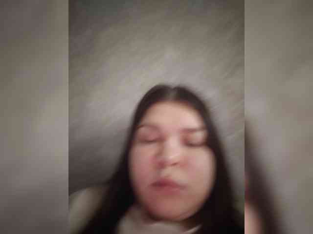 Karina-15 webcam