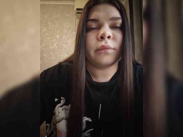 Karina-15 webcam