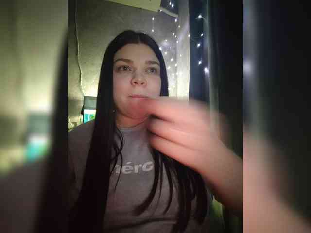 Karina-15 webcam