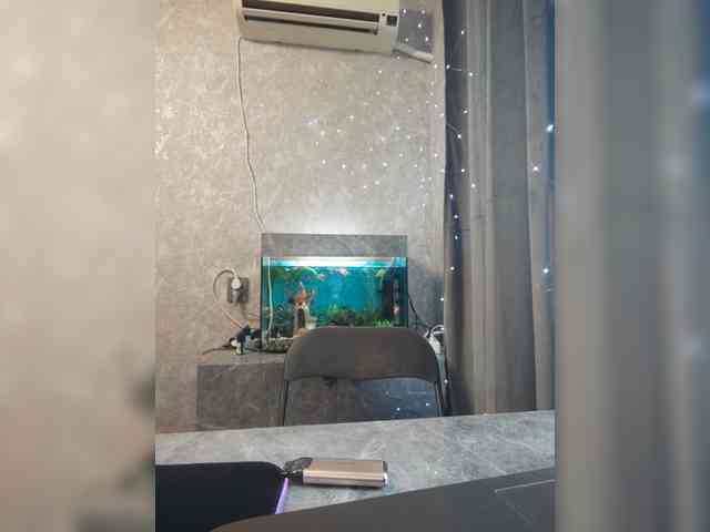 Karina-15 webcam
