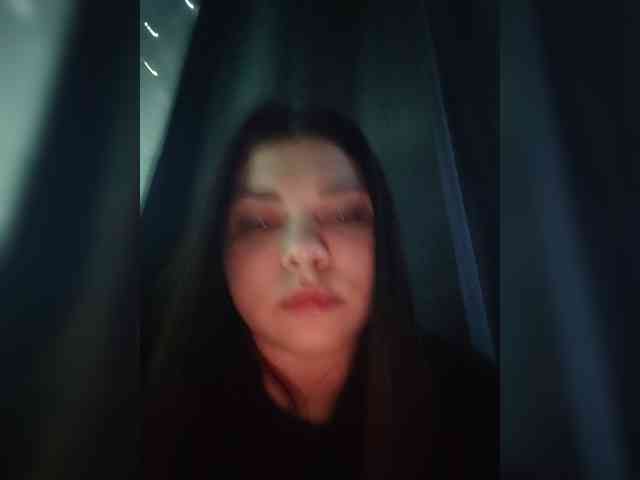 Karina-15 webcam