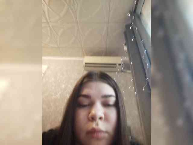 Karina-15 webcam