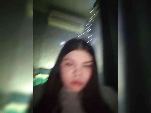 Karina-15 webcam