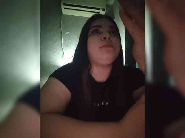 Karina-15 webcam