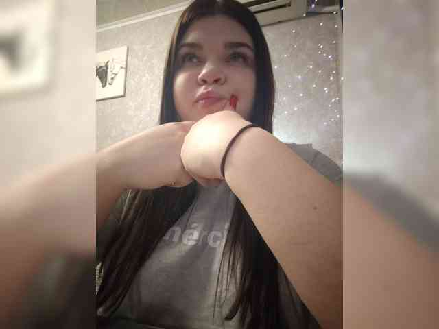 Karina-15 webcam
