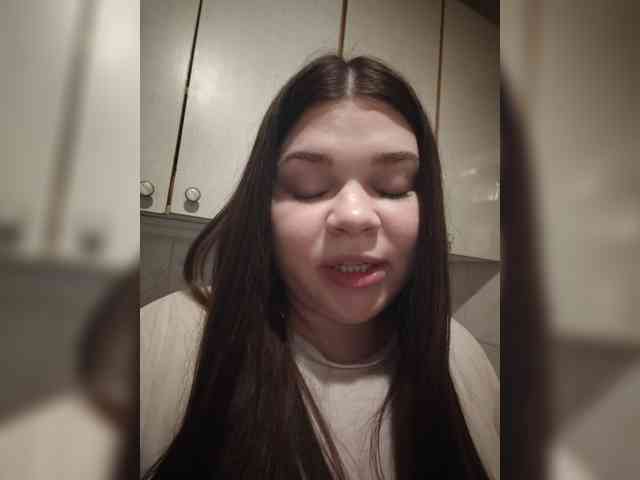 Karina-15 webcam