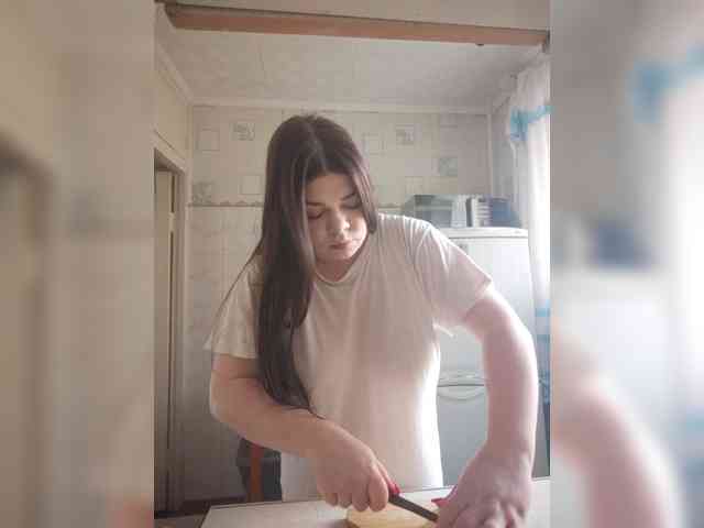 Karina-15 webcam