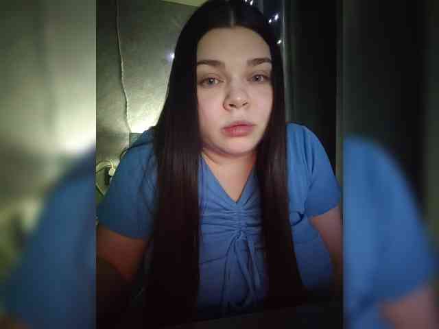Karina-15 webcam