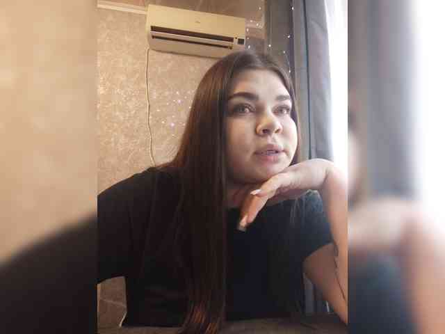 Karina-15 webcam