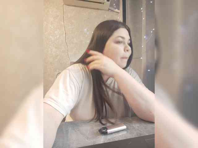 Karina-15 webcam