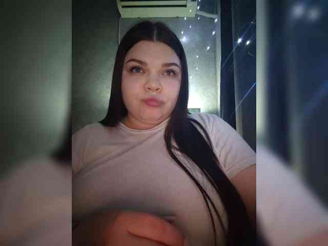 Karina-15 webcam