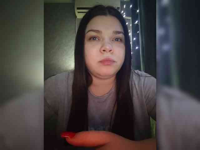 Karina-15 webcam