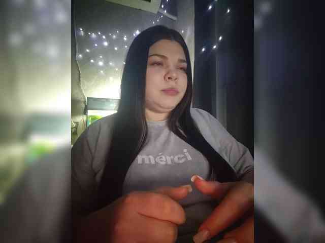 Karina-15 webcam