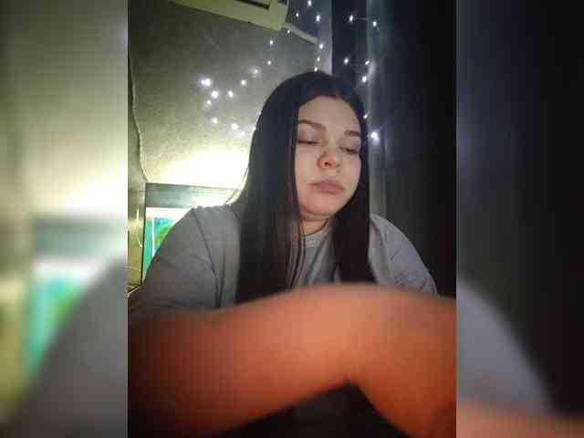 Karina-15 webcam