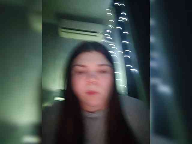 Karina-15 webcam