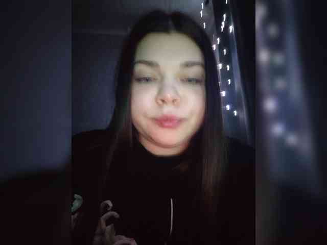 Karina-15 webcam