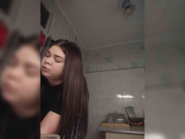 Karina-15 webcam