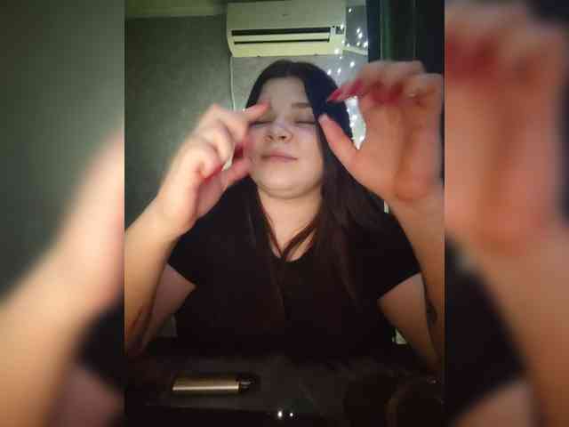 Karina-15 webcam