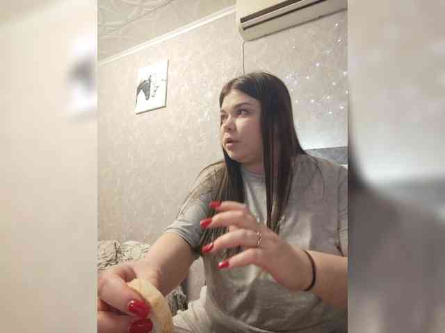 Karina-15 webcam