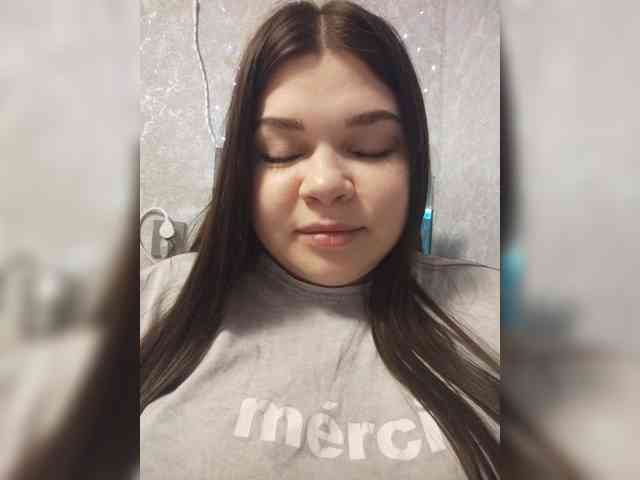 Karina-15 webcam