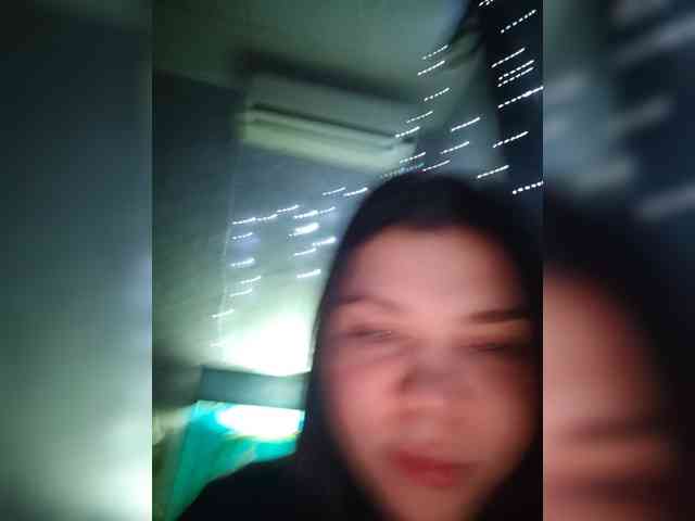 Karina-15 webcam