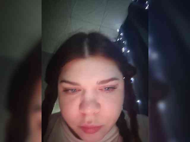 Karina-15 webcam