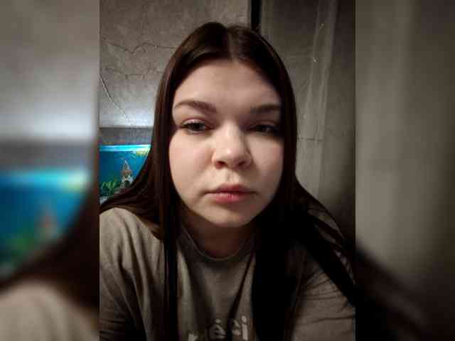 Karina-15 webcam