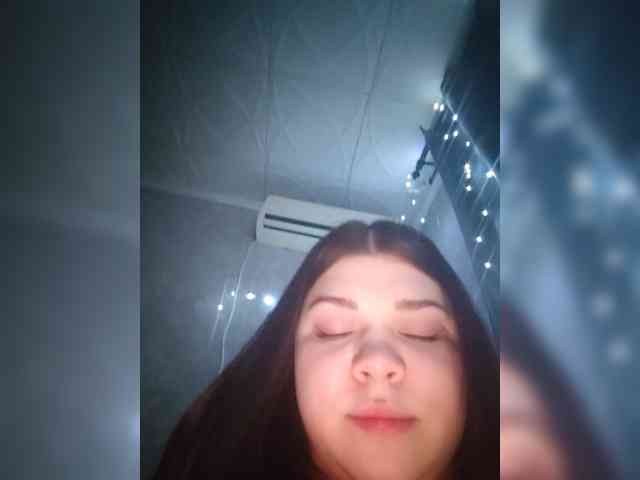 Karina-15 webcam
