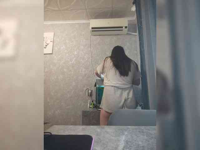 Karina-15 webcam