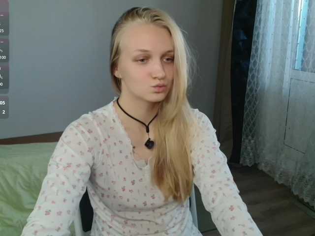 Alex-7595 live cam on BongaCams